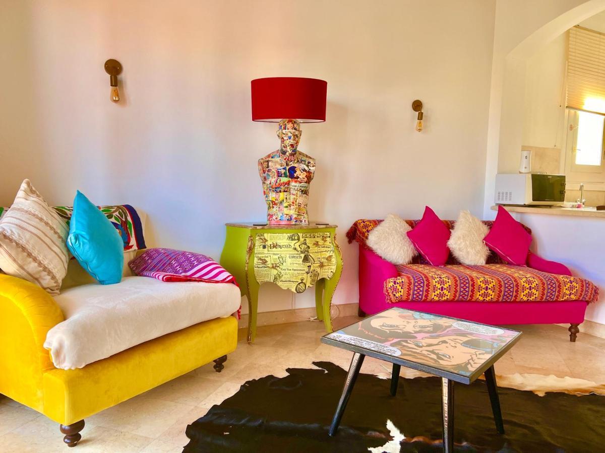 South Marina Wi-fi Available Apartment *